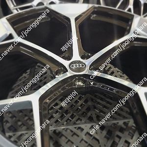 아우디 A7 전용 뉴RS7 퍼포먼스 스타일 FORGED 22인치 신품휠