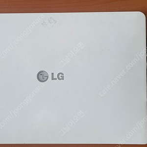 LG 그램 노트북 (모델명 : 14Z950-GA3MK)_8GB RAM / 128GB SSD) 판매합니다.