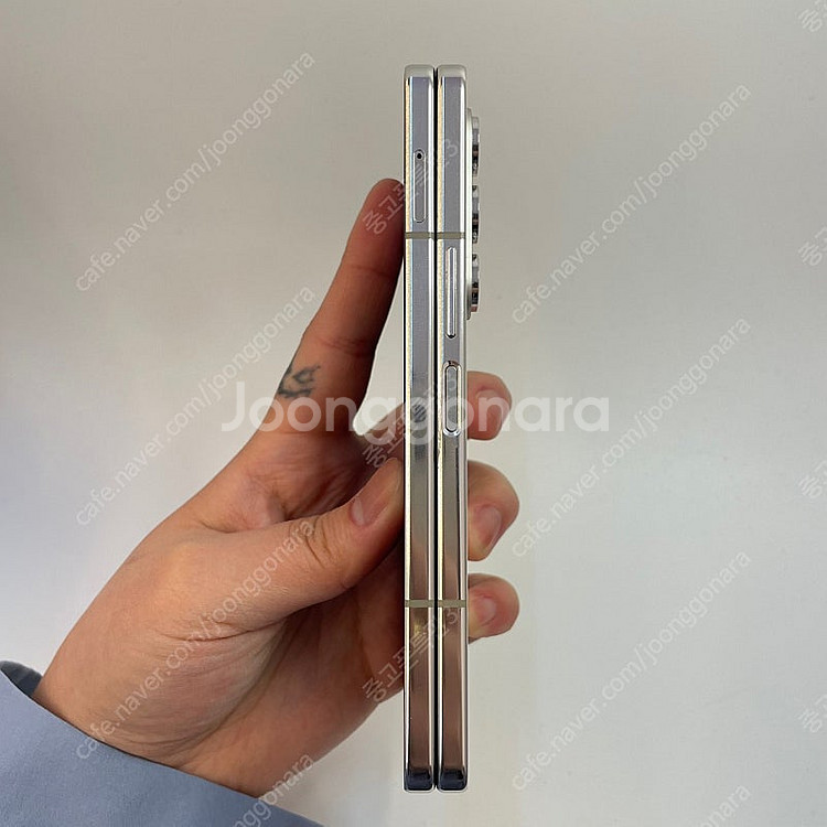 86736(울산중고폰) 갤럭시폴드5 크림 256GB 판...--7
