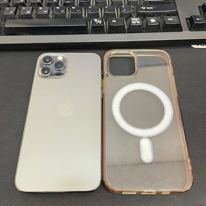 아이폰12프로 블랙 128GB 상태좋은 중고40만팝니다.