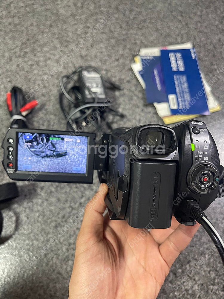 HDR-SR12 (120G) , HDR-SR11 (60...--7