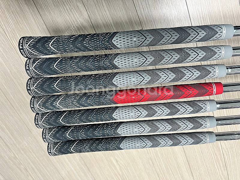타이틀리스트 714CB R300 (4번-P (아쿠쉬네트...--3