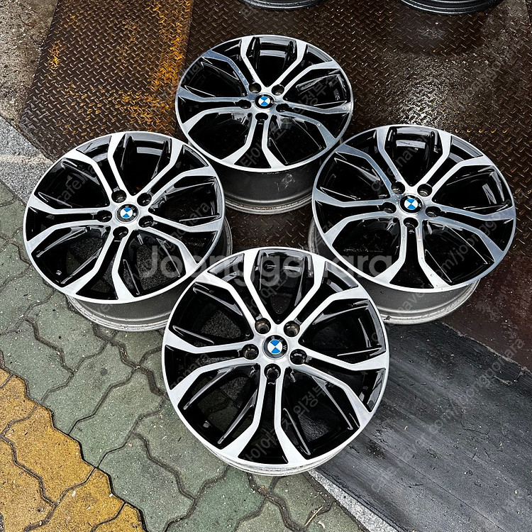 18인치 BMW X1 블랙폴리쉬 순정휠 1대분 PCD1...--1