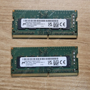 노트북 ddr4 8기가 마이크론 램 2개 판매합니다.