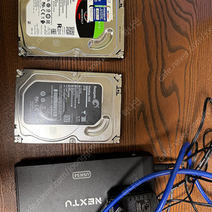 시게이트 아이언 울프 , 일반 2T HDD 판매합니다