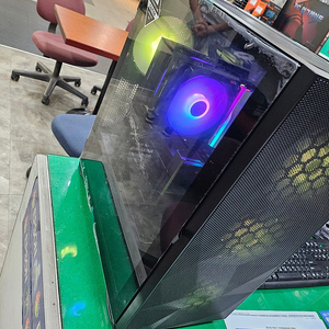 고사양 7800x3d 4070super 본체팝니다