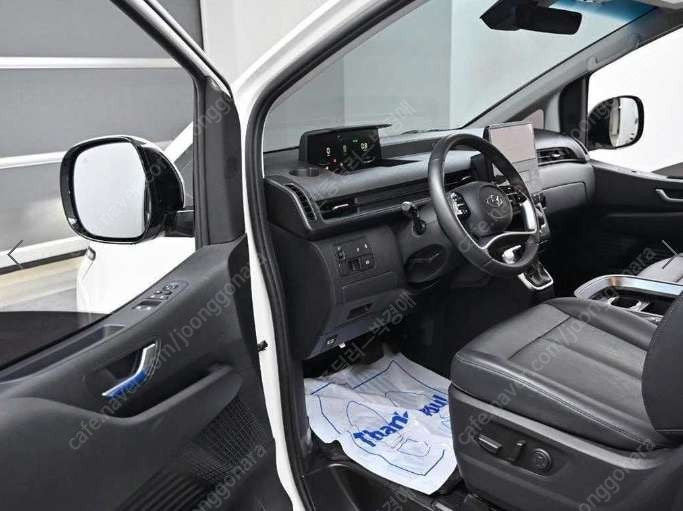 중고차 현대 스타리아 3.5 LPG 카고 5인승 모던 23년형 18,000키로 중고차전액할부 ★ 여유자금 ★ 수원 ... 이미지