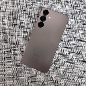 (신폰급) 갤럭시 S25 512G 실버 25년 2월개통 무기스 무찍힘 초SSS급 선물용 75만팝니다