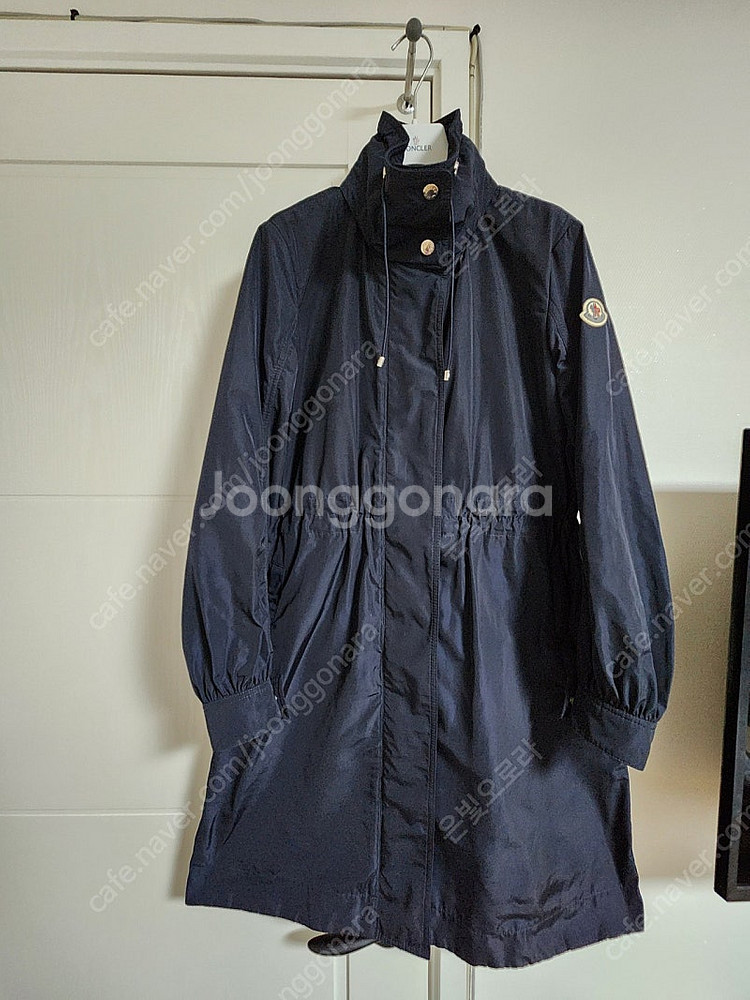 몽클레어바람막이여성 코로우 사이즈2(66)--0