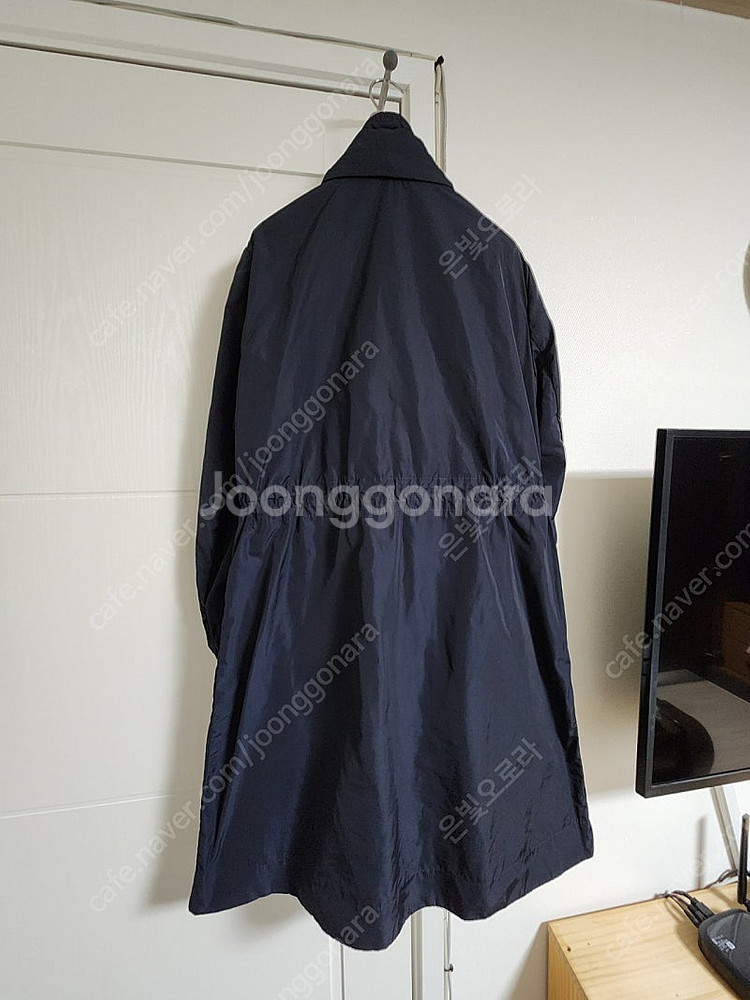 몽클레어바람막이여성 코로우 사이즈2(66)--1