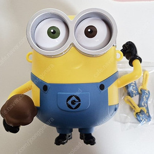 배라 미니언즈 컨테이너 판매합니다.