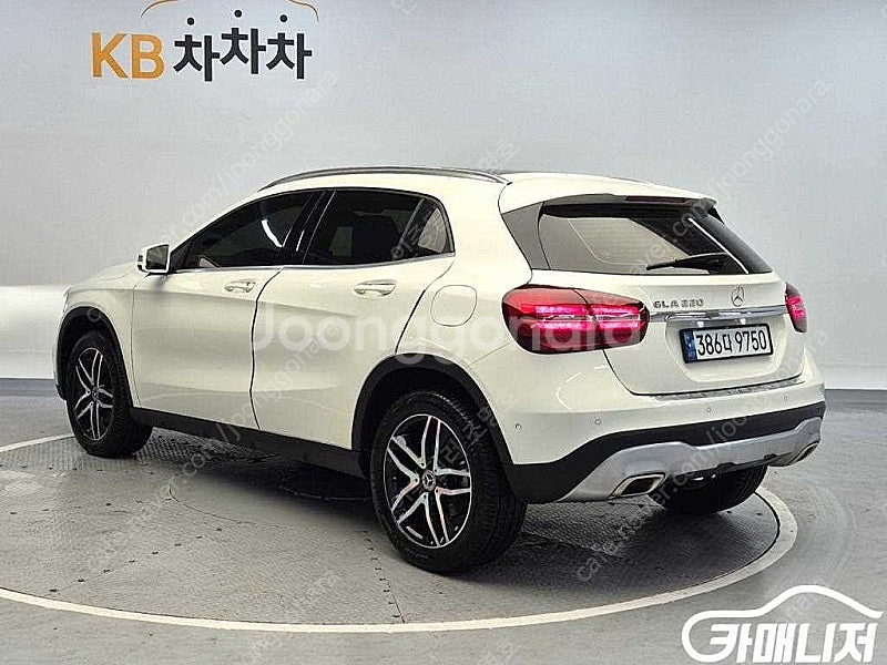 [벤츠]GLA클래스 X156 GLA220 프리미엄 (5인승) ★중고차★중고차매입★전액할부★저신용자★신불자★소액할부★...--2