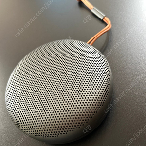 뱅앤올룹슨 베오사운드 A1 2세대 (Beosound A1 2nd Gen.) 블랙 블루투스 방수 무선 스피커