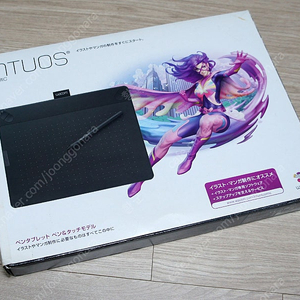 와콤 WACOM INTUOS COMIC (CTH-690) 타블렛 판매합니다