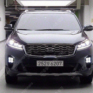 쏘렌토 중고 가격 쏘렌토 더 뉴 쏘렌토 중고 가격 회색 2020년식 49,816km 디젤 2.0 2WD 프레스티지 중고차카페