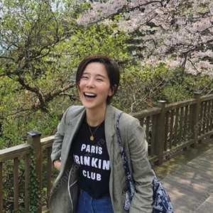 이미스 페이즐리 에코백 네이비 새상품 김나영 송혜교 가방