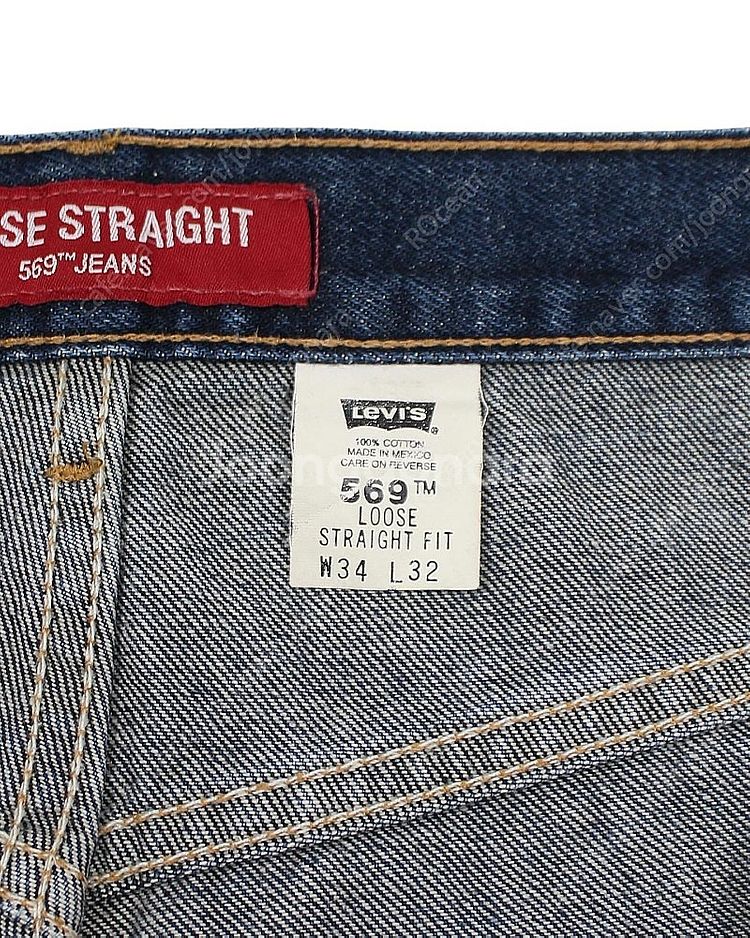 [34.5] 2001 Levis 569 Loose St...--3