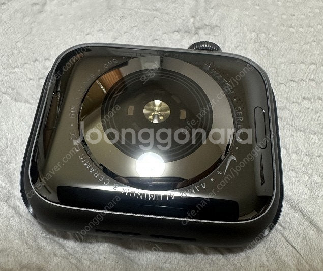 애플워치4 44mm 스페이스 그레이 나이키 셀룰러--3