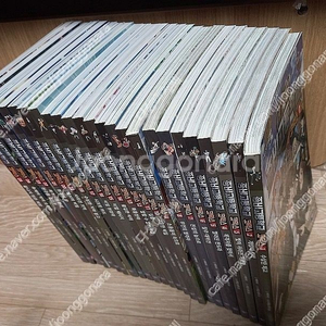 좀비고등학교 1-25 완결 (세트) 팝니다 (실사진 보관상태 아주 양호)