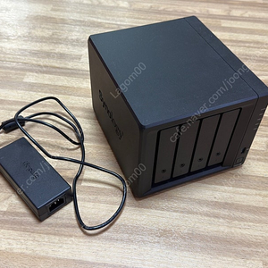 시놀로지 DS920+ (본체+16g메모리 추가)
