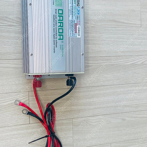 다르다 인버터 12v 1.2kw 유사계단파