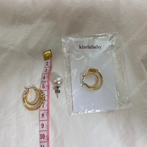 카인더베이비 귀걸이 팝니다