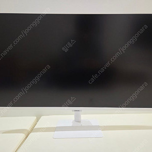 삼성 스마트 모니터 M7 LS32BM701 화이트 SS급