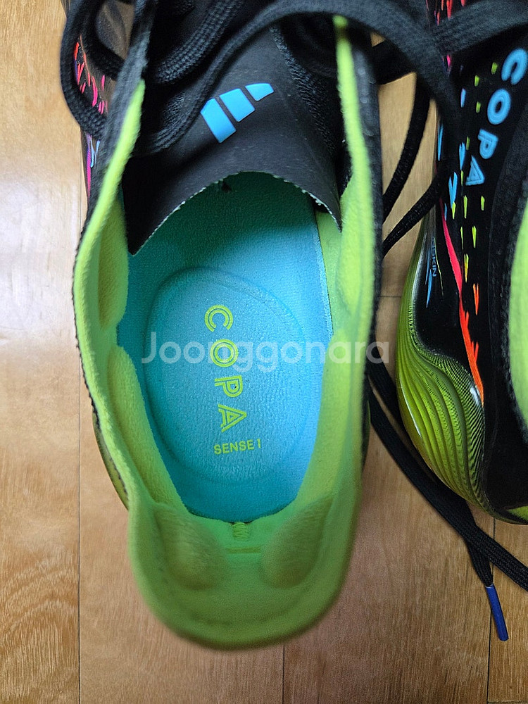 정품 아디다스 코파 센스1 축구화 팝니다.(260mm)--2