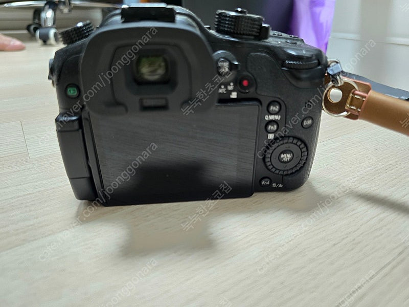 파나소닉 DMC-GH4 14-140HD 1만장컷 배터리2개 충전기 포함 90만--2