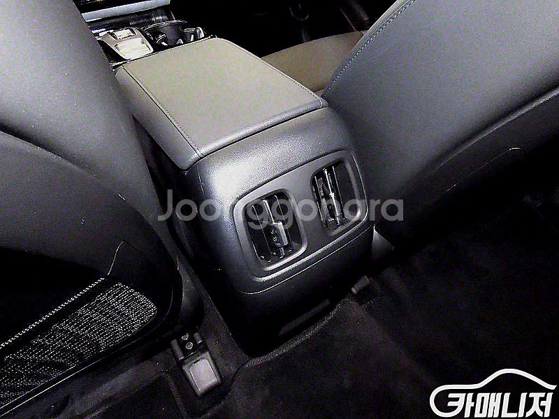 [현대]투싼 하이브리드(NX4) 2WD 프리미엄 202...--8