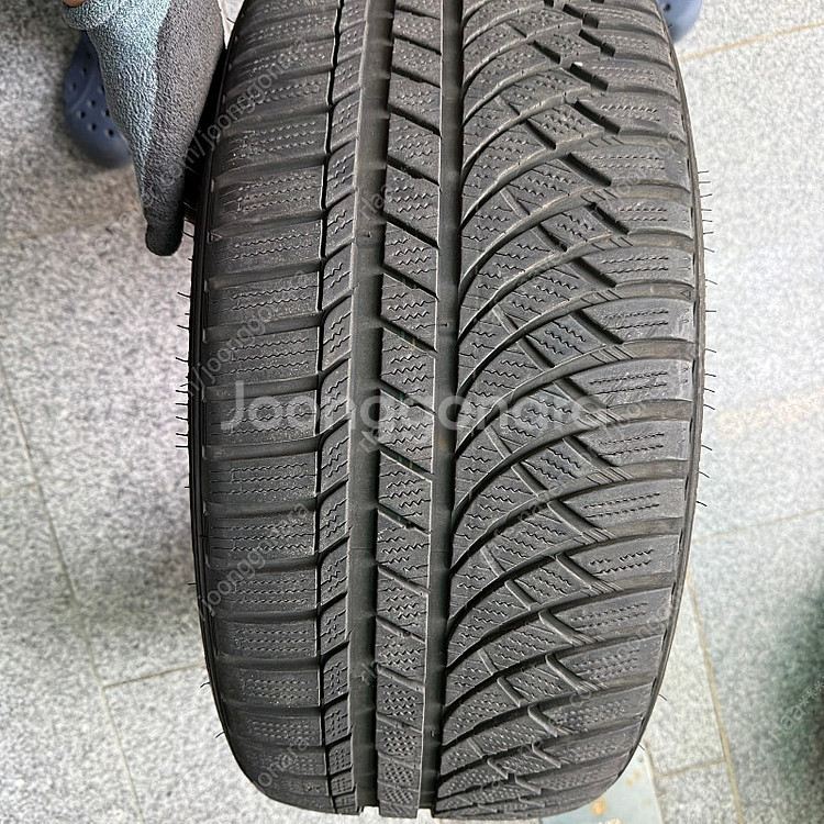 금호 윈터크래프트 245,255/40/19 bmw i4...--8