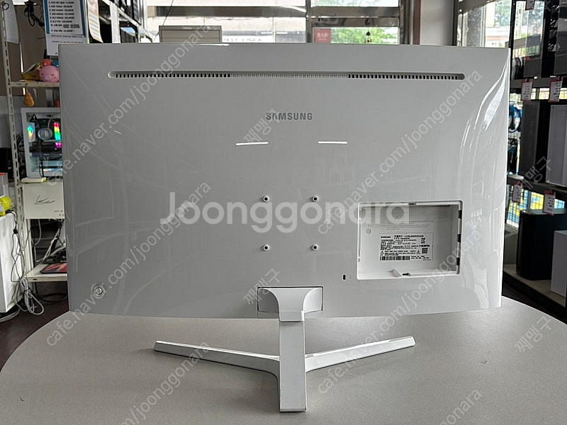사무용 게임용 삼성 32인치 커브드 모니터 144Hz--2