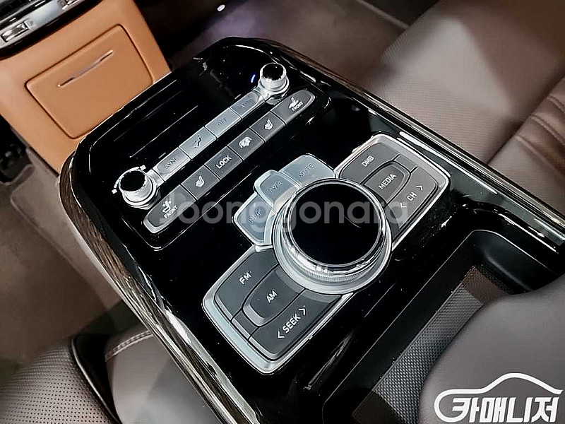 [제네시스]G90 3.8 GDI AWD 럭셔리 2019...--4