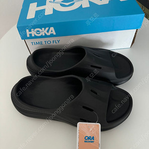 호카 오라 리커버리 슬라이드 블랙 팝니다
