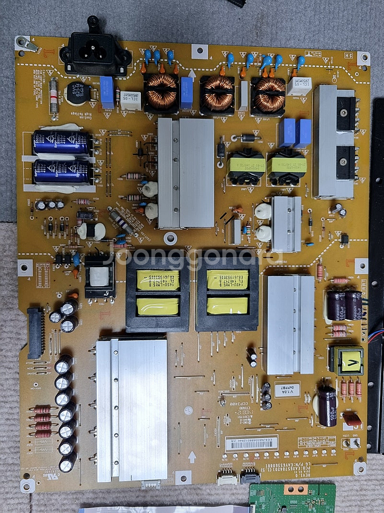 LG 60인치_LG_60UB8500 에서 분리한 메인보...--1
