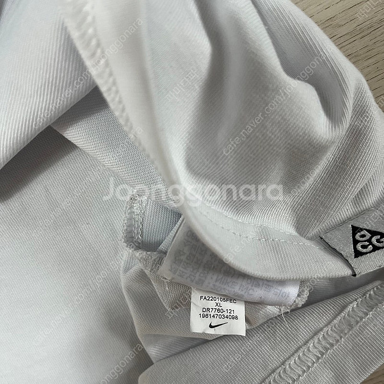 나이키 ACG 롱슬리브 긴팔티 곤충--6