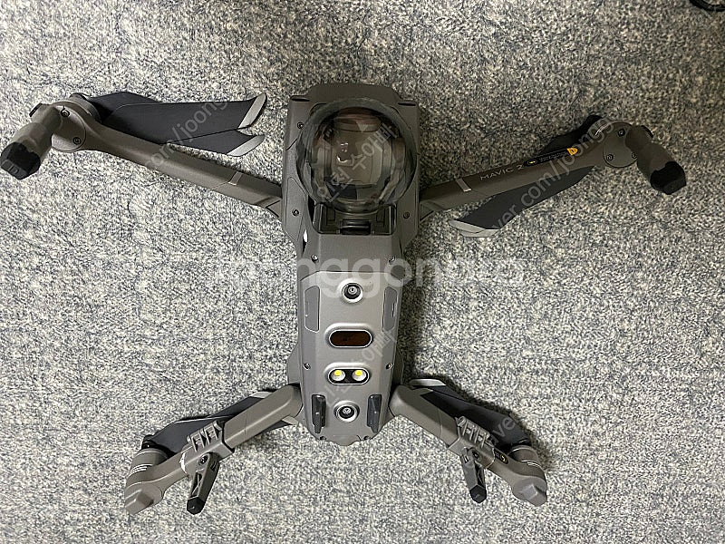 Dji mavic 2 줌 드론 및 에디테이션 고글 팝니...--4