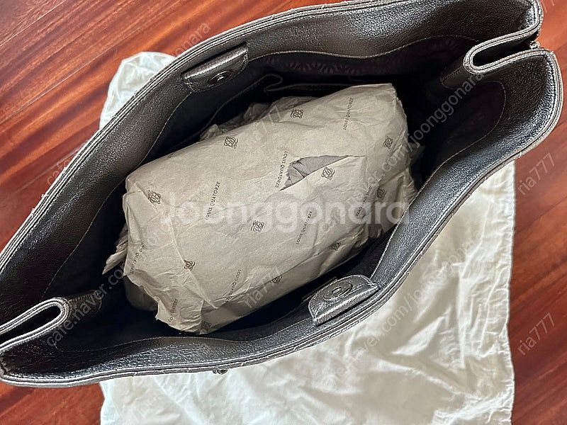루이까또즈 실버 토트백 가방 데일리 가방--6