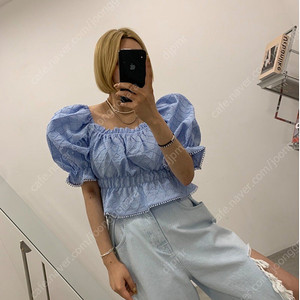 퍼프밴딩블라우스(벨201 드하우 요니핏 파미아베크 제이핏 러브바니 엔티크제이 진바니 러브미우)
