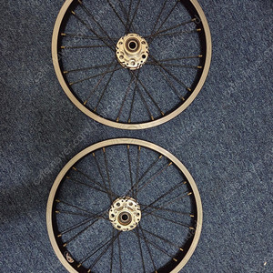 스트라이다 16인치 휠셋