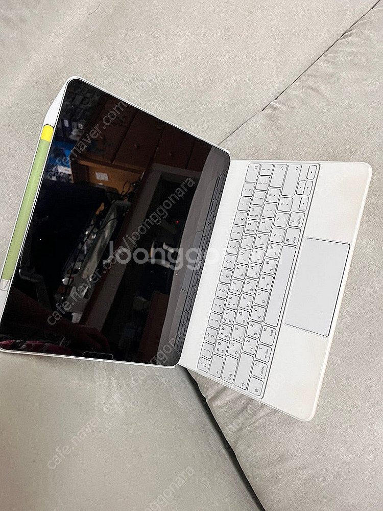 아이패드 프로 12.9 5세대 256GB 셀룰러 / 애펜2세대 / 매직키보드 화이트--3