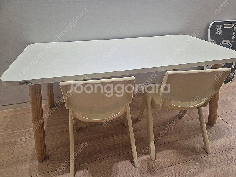 리바트 꼼므 1200 테이블 의자 세트+ 어린이 교자상--1
