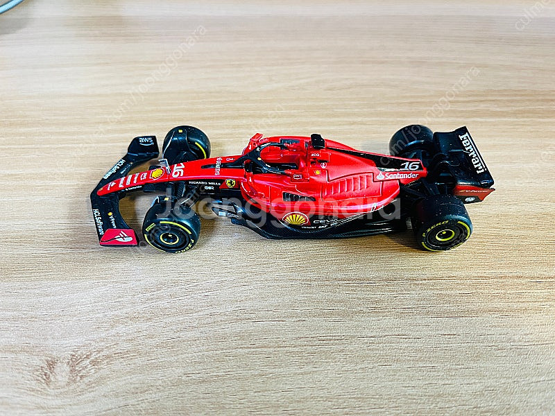 burago 22시즌 페라리 F1-75 16 르끌레르,...--2