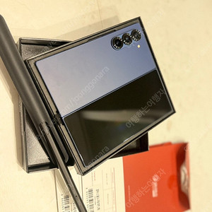 갤럭시 폴드6 512gb 네이비 자급제 + s펜 pro 판매합니다