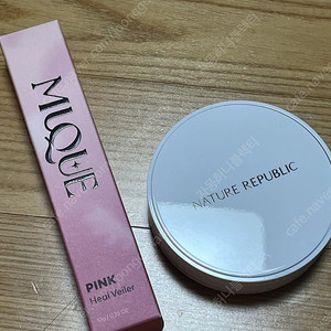 뮤크 핑크힐러 + 네이처리퍼블릭 그린더마 마일드 시카세럼 라이트베이지
