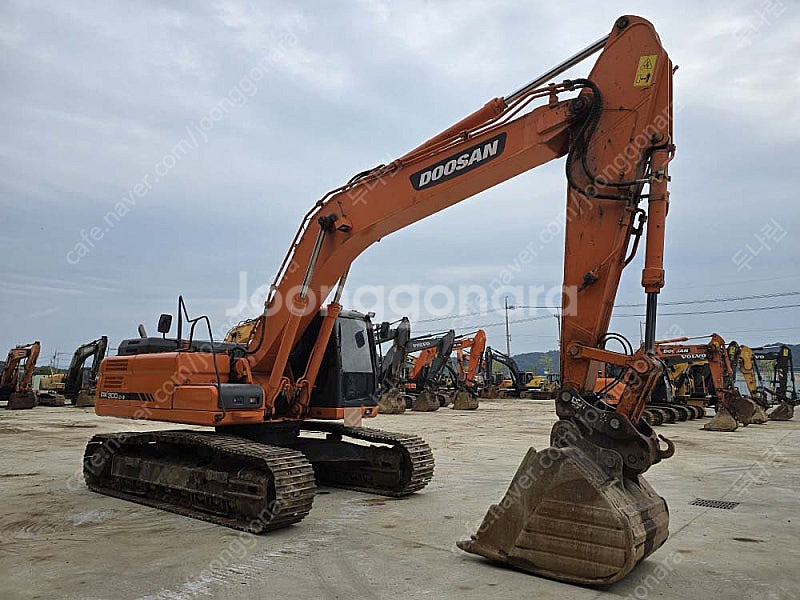 두산 DX300LC 2014년식 10 궤도형 중고굴삭기--1
