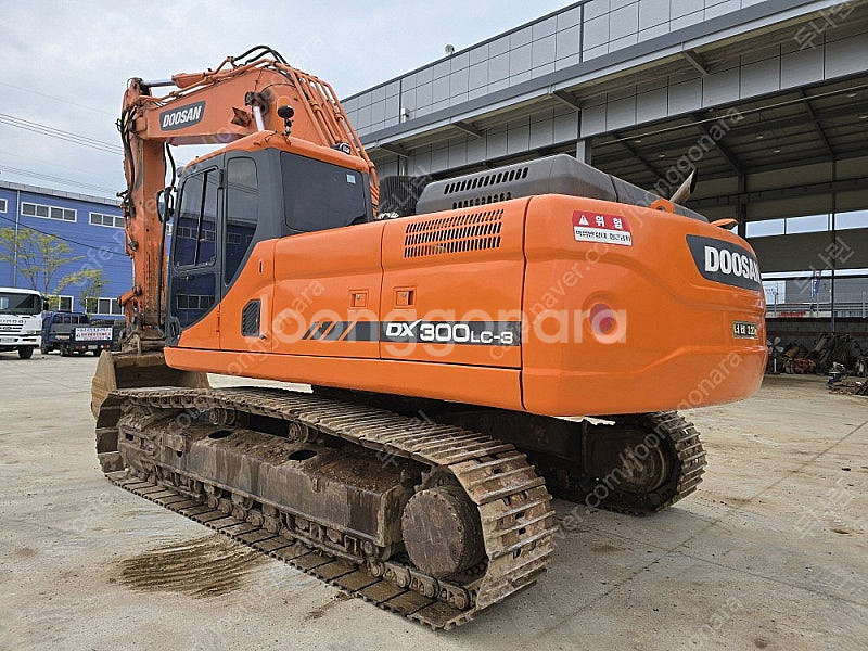 두산 DX300LC 2014년식 10 궤도형 중고굴삭기--2