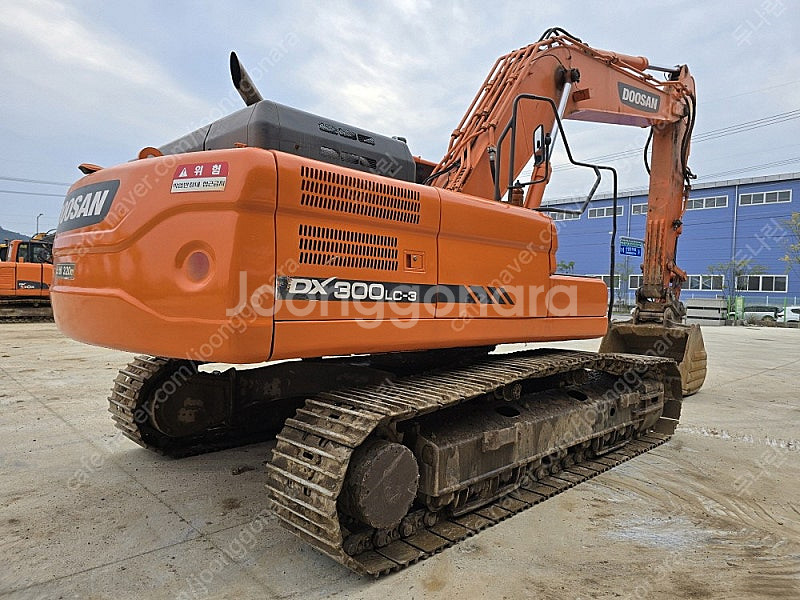두산 DX300LC 2014년식 10 궤도형 중고굴삭기--4