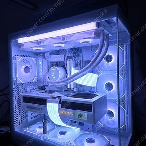 라이젠9 9950X3D 96GB RTX5090 어로스마스터 최고사양 컴퓨터 팝니다