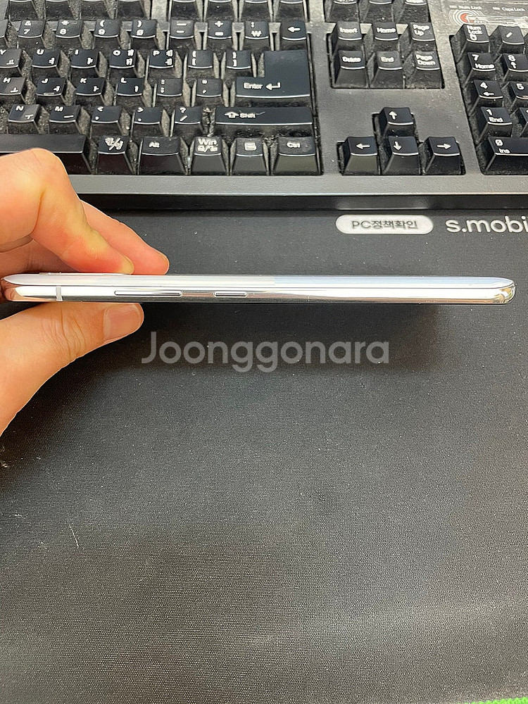 갤럭시A90 5G 화이트 128GB 상태좋은 중고12만...--4